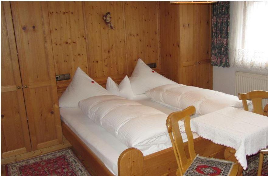 Pension Edelweiss アルプバッハ エクステリア 写真